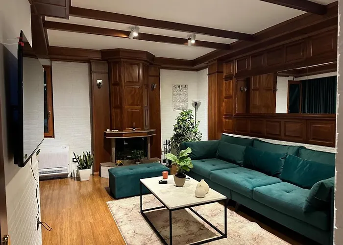 Urban Rustic Apartment In Blloku Area